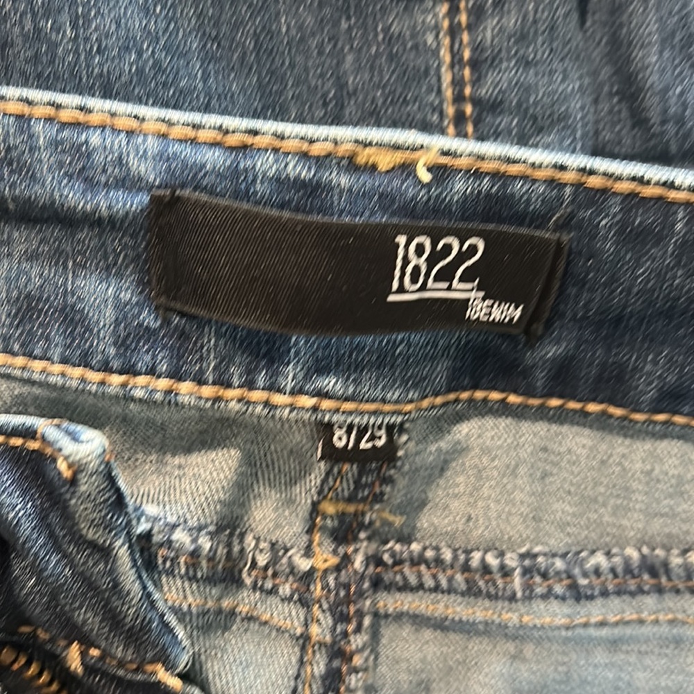 Capris - Picture 2 of 2
